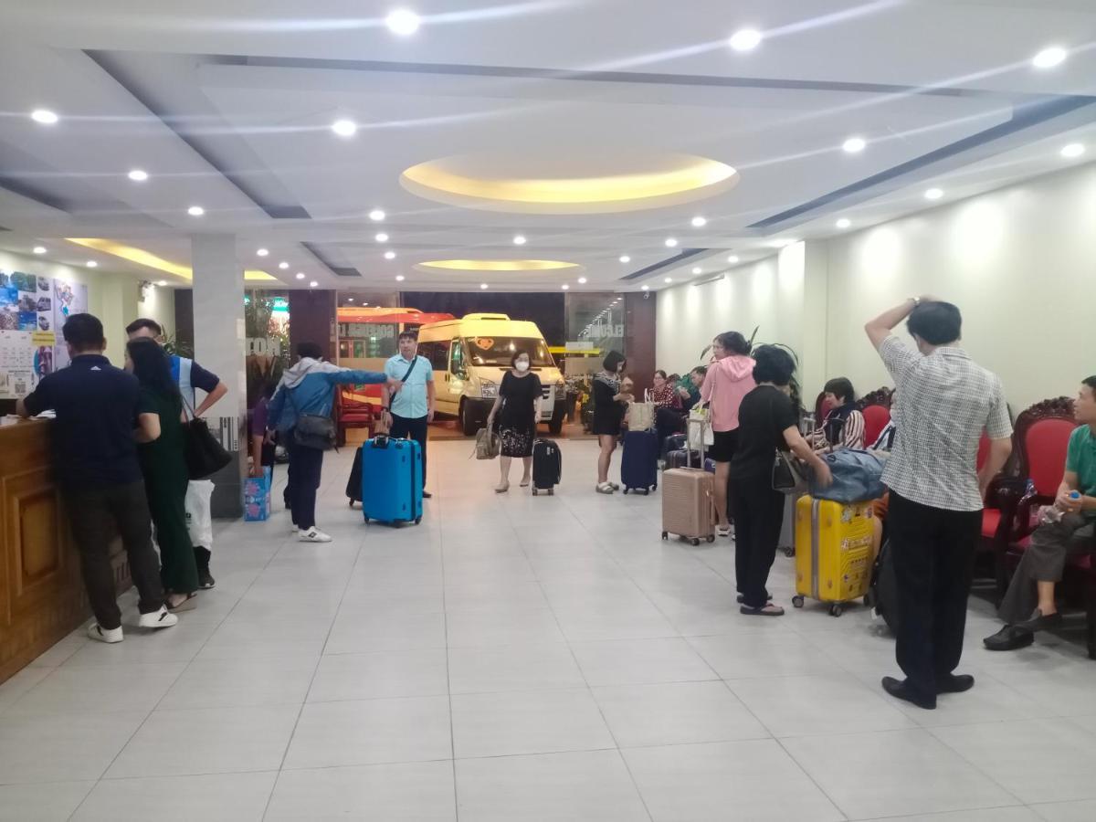 Golden Lotus Airport Hotel & Travel Thach Loi Bagian luar foto